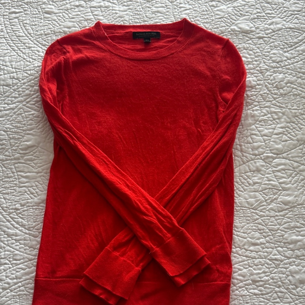 Banana Republic Wool - Women's Red Sweater Top